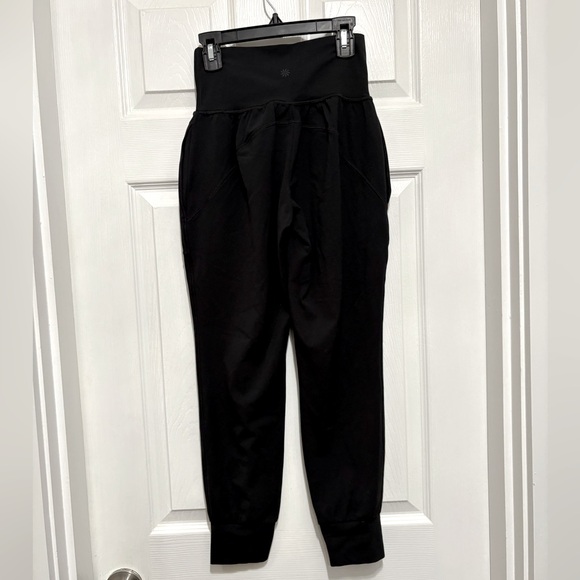 Athleta Salutation Jogger - Picture 3 of 8